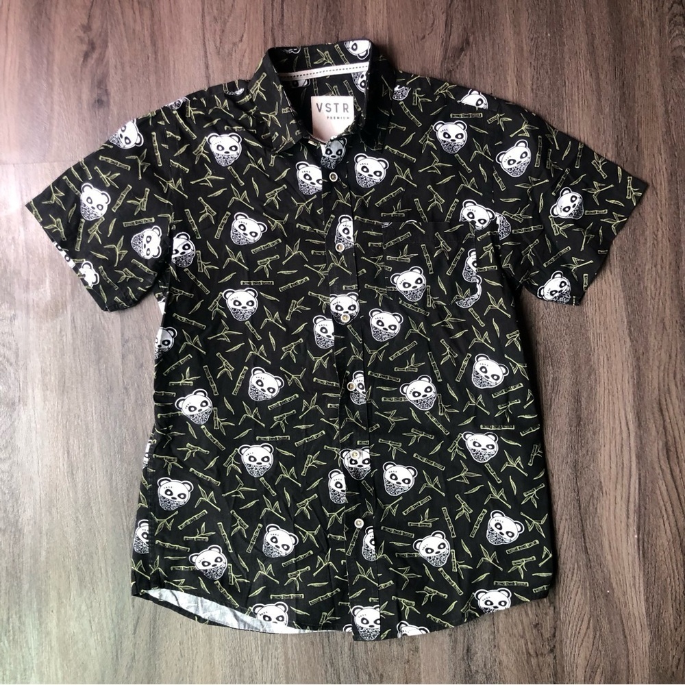 VSTR‎ Mens Button Down Shirt Black Size Small Creepy Panda Japanese Print Anime